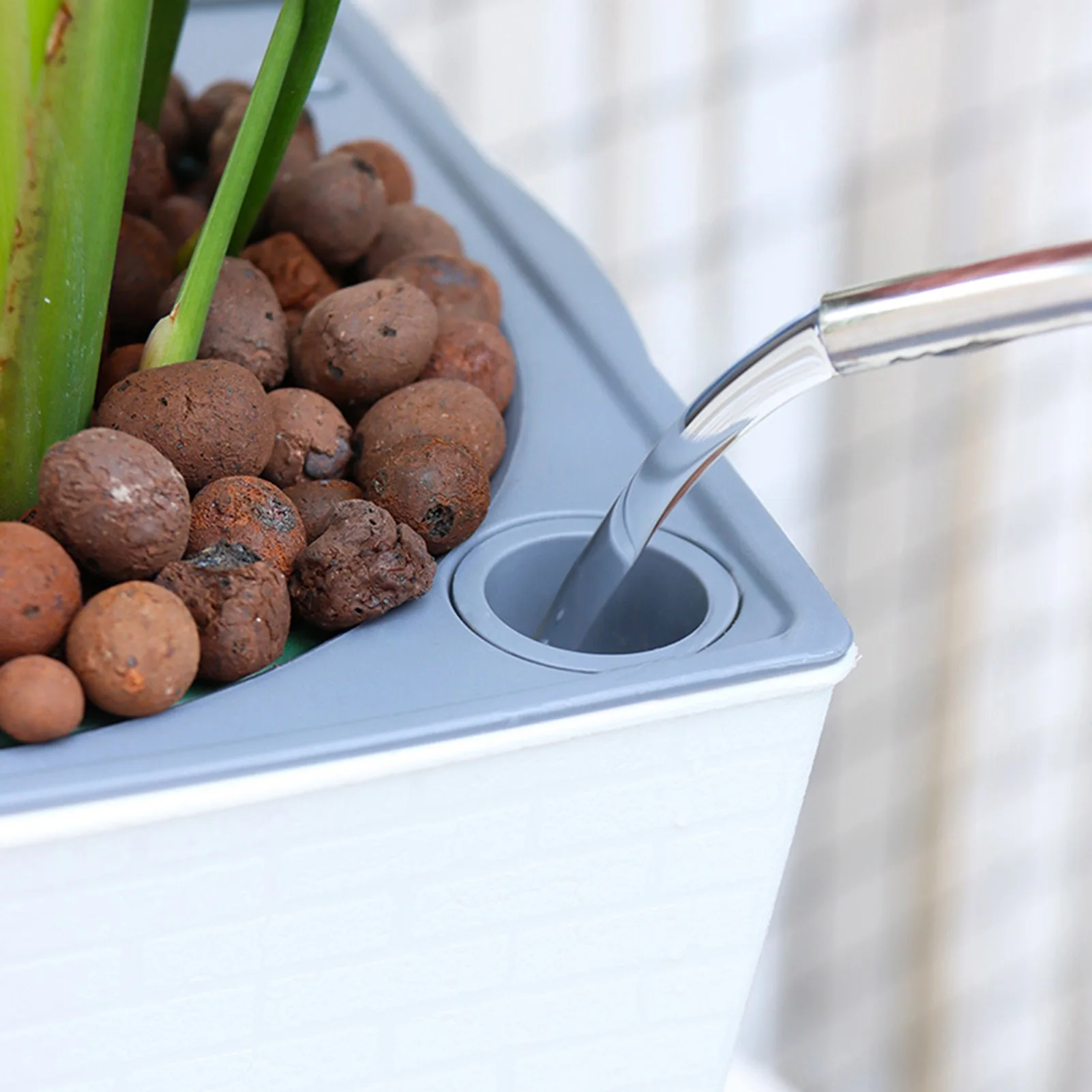 Jardinière auto-arrosage faite - Self Watering Insert avis et prix